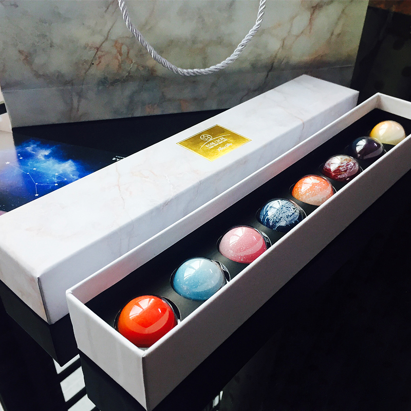 日本星球巧克力礼盒