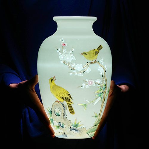 欧式贵族奶白色陶瓷花瓶