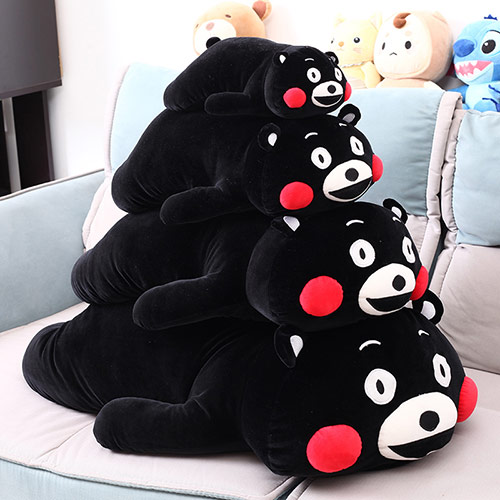 日本熊本熊毛绒抱枕
